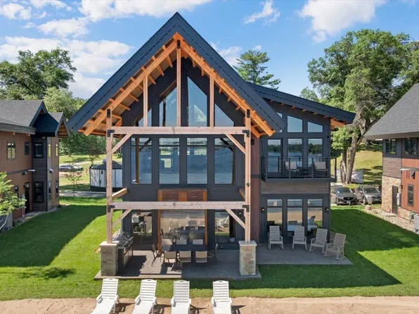 Craguns Hillside 709 Cronobeles Ct, Brainerd, MN 56401
