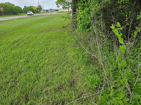 3rd image of 13175 Fm 1458 Rd