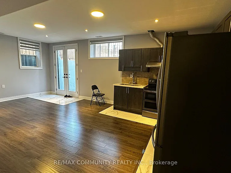 331 Morrish Rd — Photo 3
