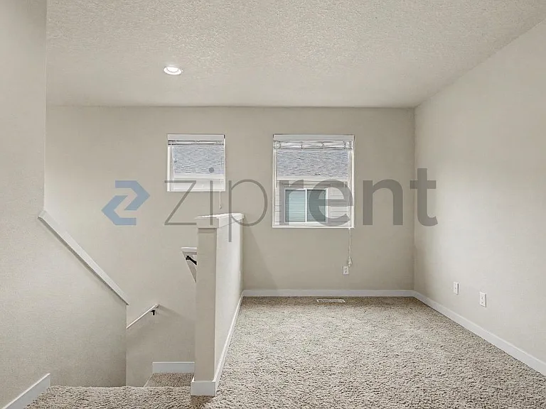 28623 Greenway Dr — Photo 16