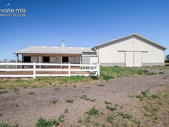 4th image of 6276 Kelly Cir