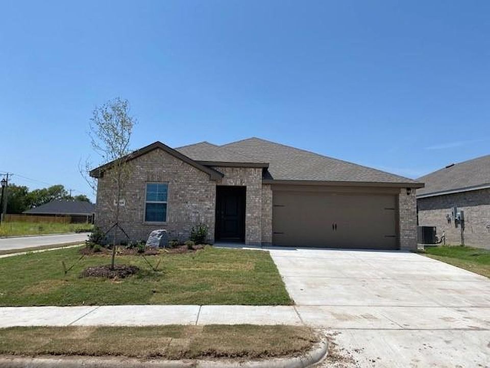 1st image of 2800 Jasmine Dr