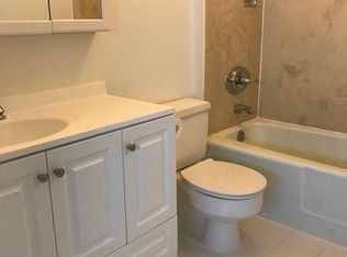 1556 Piikoi St APT 1006, Honolulu, HI 96822