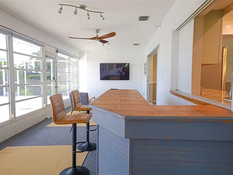 1690 Waxwing Ct — Photo 25
