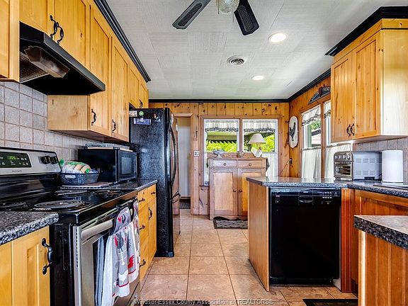 5th image of 961 Waters Beach Dr #959