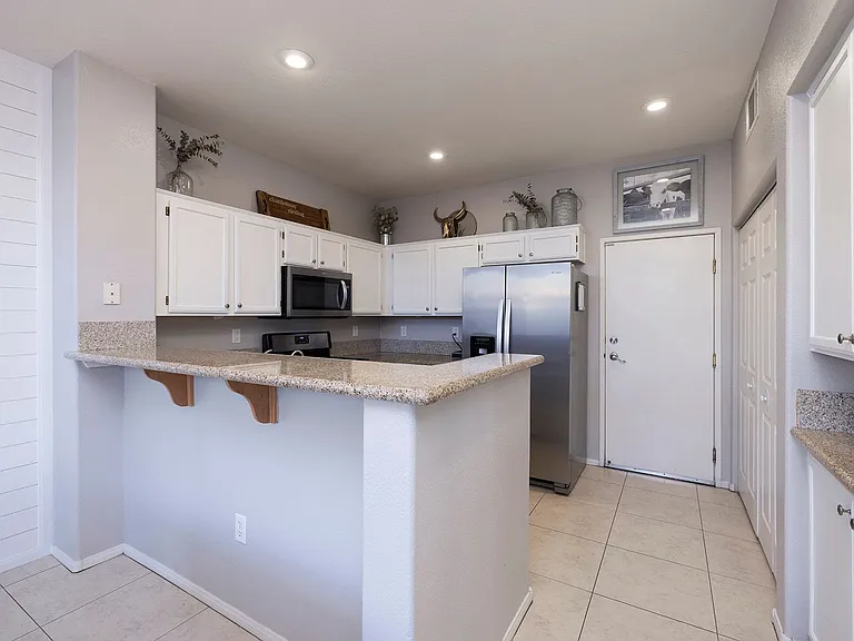 3975 Palm Beach St #102 — Photo 10