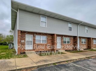 649 N Main Ave, Republic, MO 65738