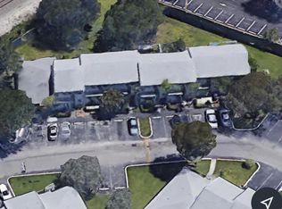 840 Crystal Lake Dr, Pompano Beach, FL 33064