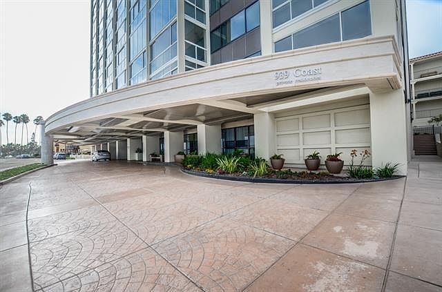 1st image of 939 Coast Blvd Unit 4D