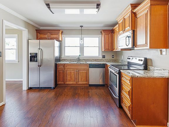 5th image of 2023 Richard Ave
