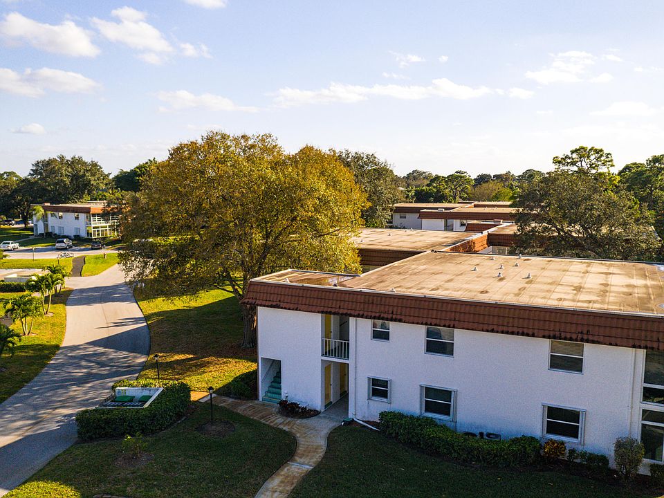 1st image of 1225 NW 21st Street #1209