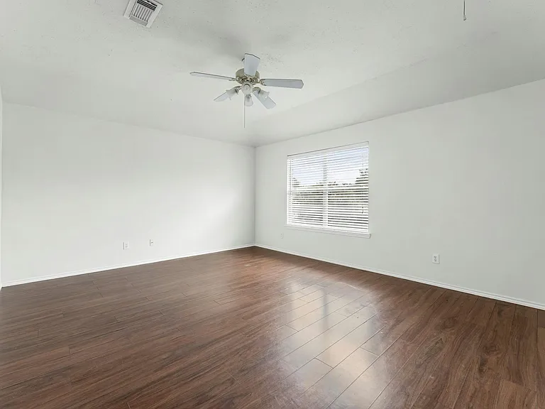 12251 Noco Dr #1 — Photo 22