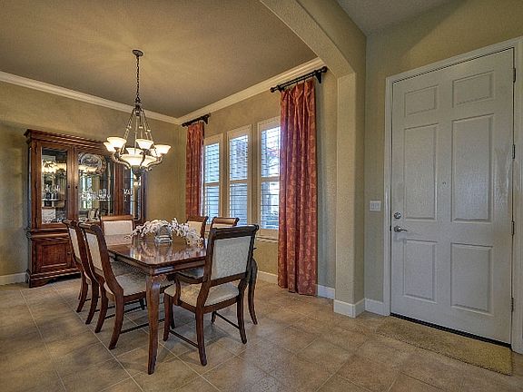 3rd image of 3331 Black Oak Dr