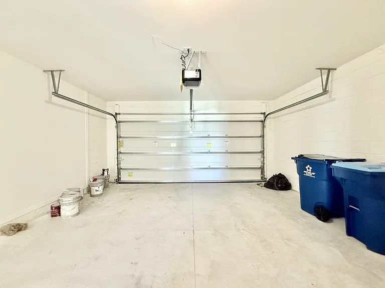 1374 Holodak Dr — Photo 51
