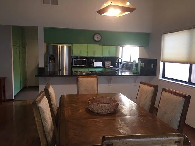 3 bed, 1683 sqft, $3,800 — Photo 4