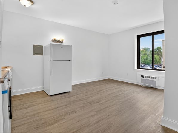 2425 Mount Vernon Ave APT 7