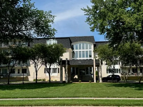 8750 Harrison Ave APT 313, Munster, IN 46321