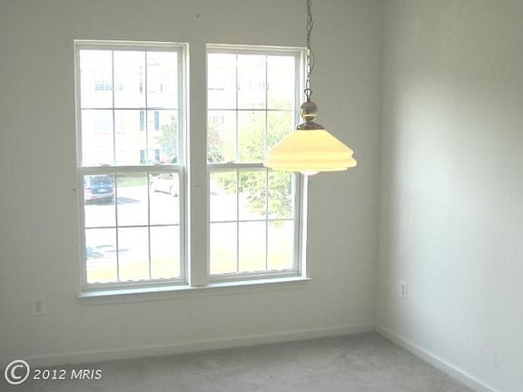5th image of 111 Sunshine Ct Unit G