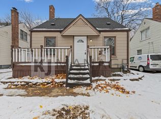 4172 Columbus St, Wayne, MI 48184
