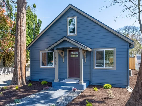 2305 Lincoln Ave, Vancouver, WA 98660
