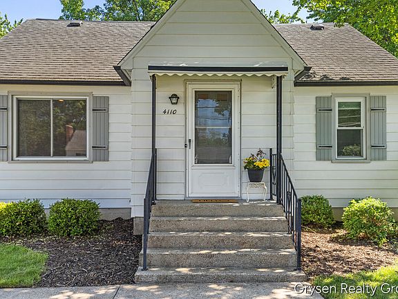 4th image of 4110 38th St SW
