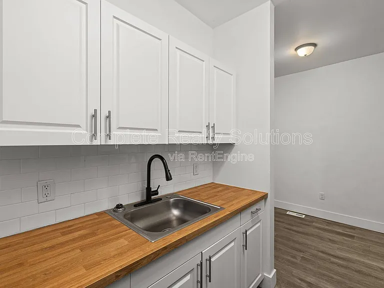 3702 Meramec St #1E — Photo 9