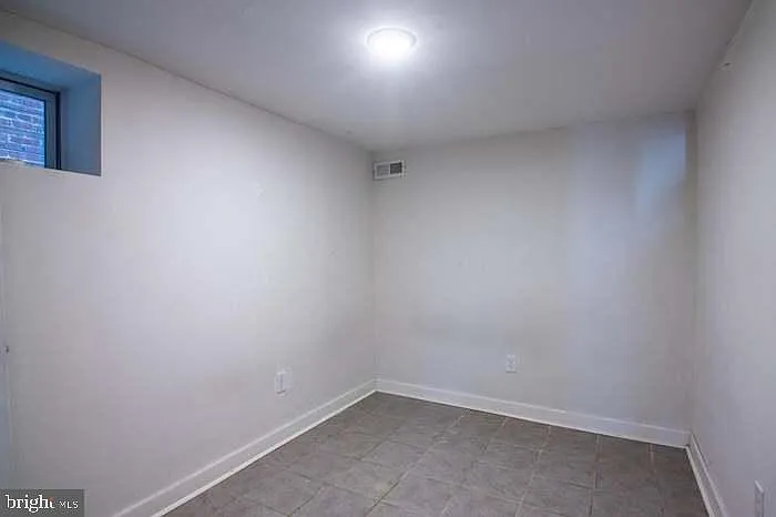 4013 Edmondson Ave — Photo 20