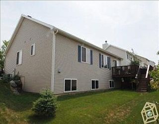 2nd image of 1430 Bellflower Ln