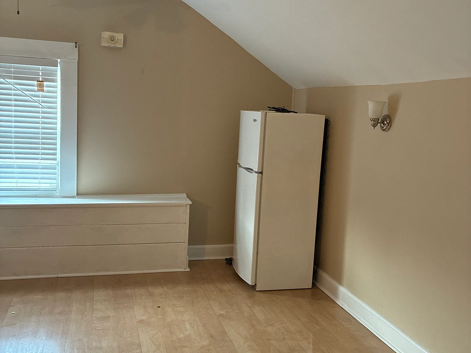 2 bed, 1800 sqft, $2,100 — Photo 4