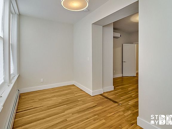 5th image of 314 Sumpter St #1P