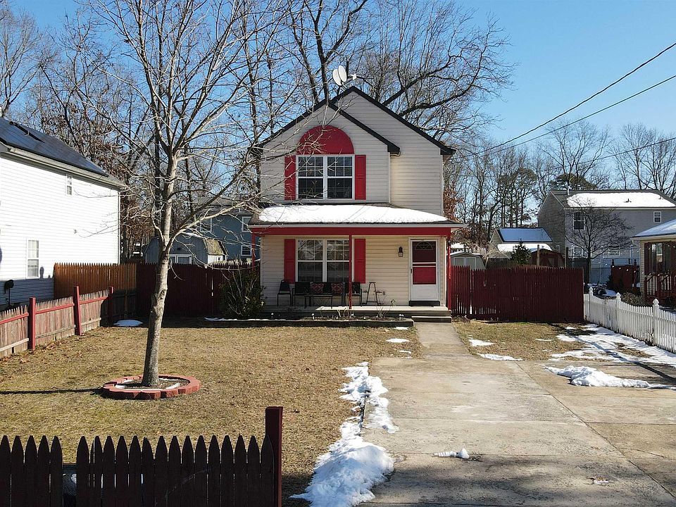 1st image of 422 S Willow Ave