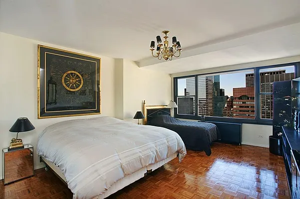 Rented by Corcoran | media 12