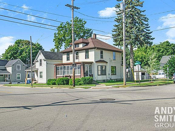 2nd image of 1255 Alpine Ave NW