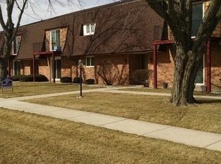 1019 Shagbark Rd APT 1E, New Lenox, IL 60451