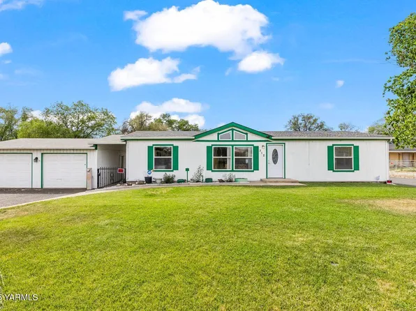 312 Keys Rd, Yakima, WA 98901