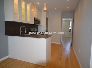 1140 31st Dr #2, Astoria, NY 11106