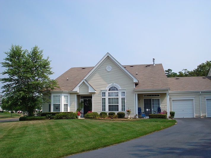 Private Premium Corner Lot