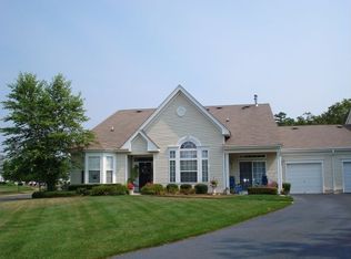 182 Southampton Dr #11, Galloway, NJ 08205