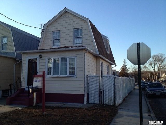 2nd image of 22119 91st Rd