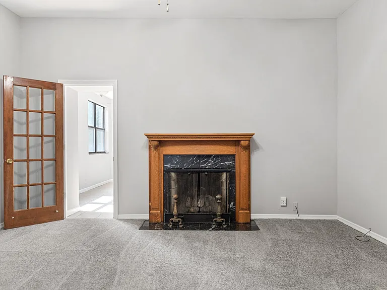 4330 W Pine Blvd — Photo 34