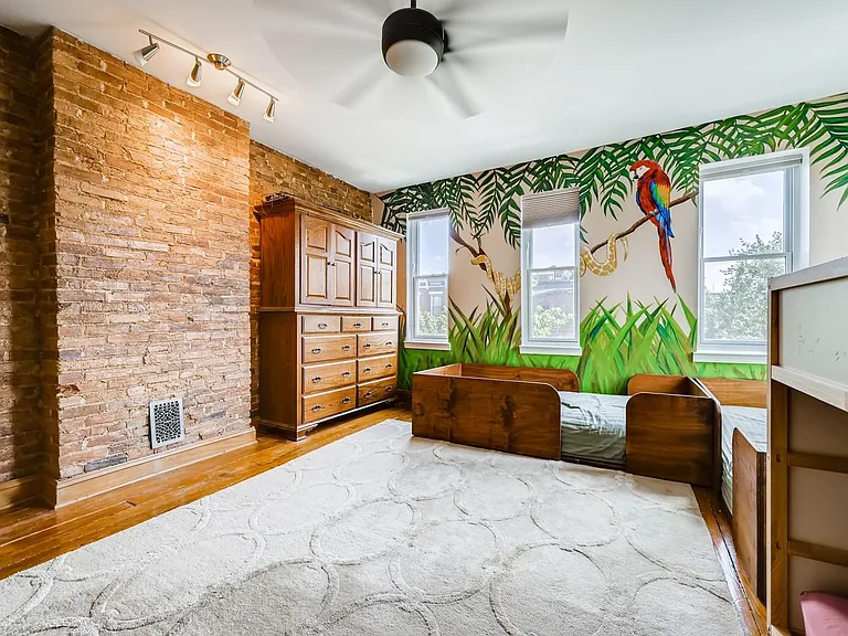 2200 E Baltimore St — Photo 32