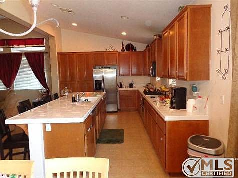 5th image of 9025 Guadalupe Ave
