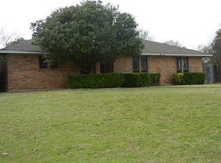 202 Meadowcreek Dr, Duncanville, TX 75137
