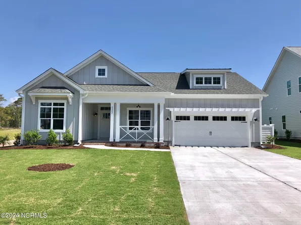 2322 Crescent Bay Drive, Southport, NC 28461