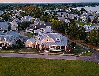 Built on a Premium lot 