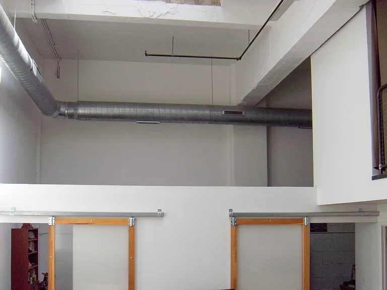 410 N Craig St #C — Photo 3