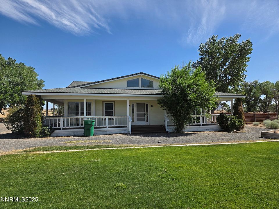 1st image of 1300 Mesa Dr