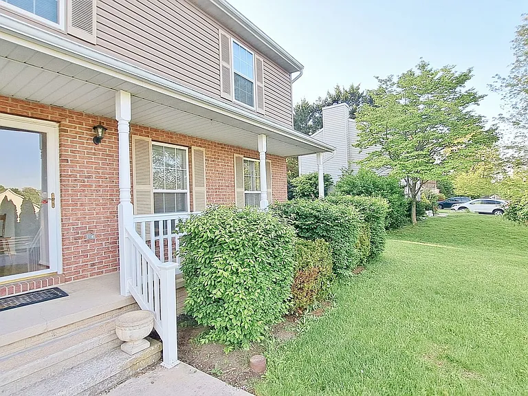 58 Frock Dr — Photo 50