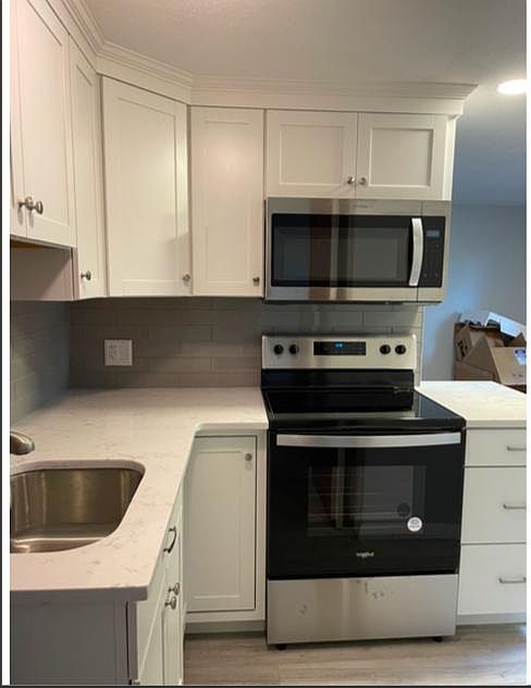 2nd image of 39 River St APT A