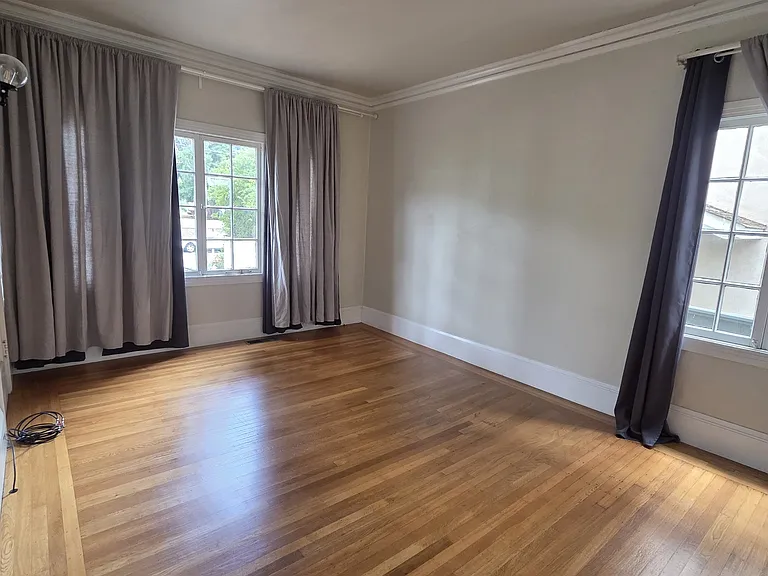 2720 College Ave #2 — Photo 16